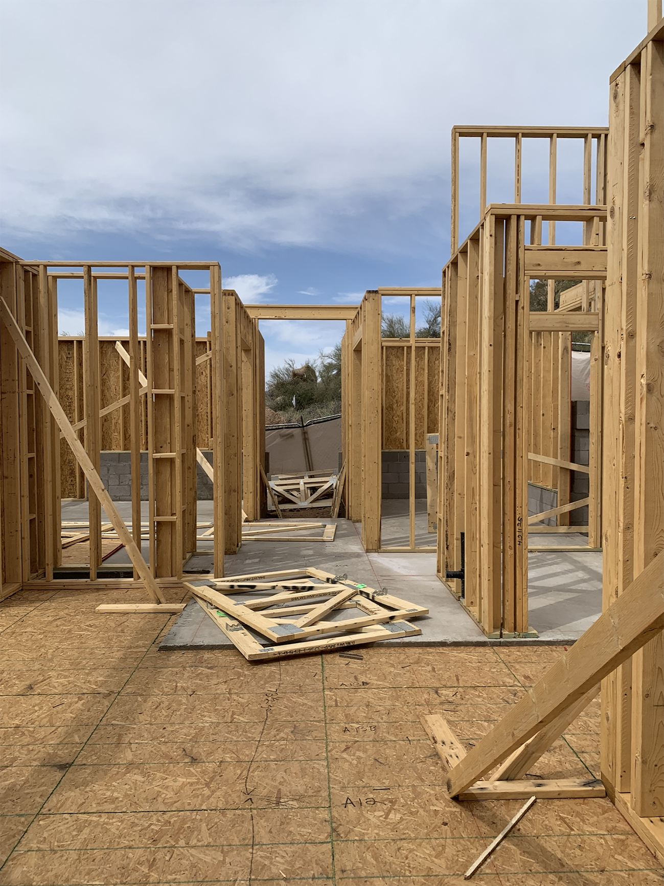 Construction at the Pinnacle Canyon Residence in Scottsdale Arizona.